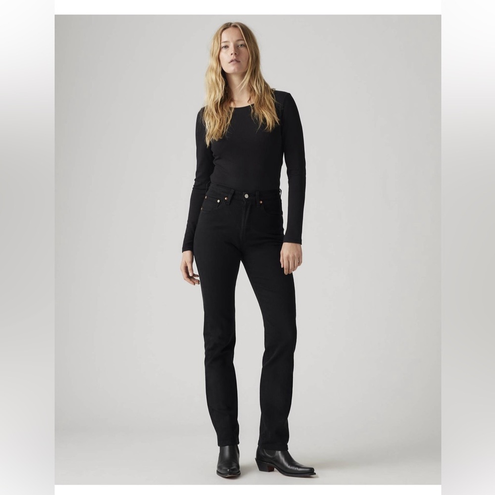 NWOT!! Levi’s Premium 501 Original Fit Jeans (Color: Black Sprout 32x30)